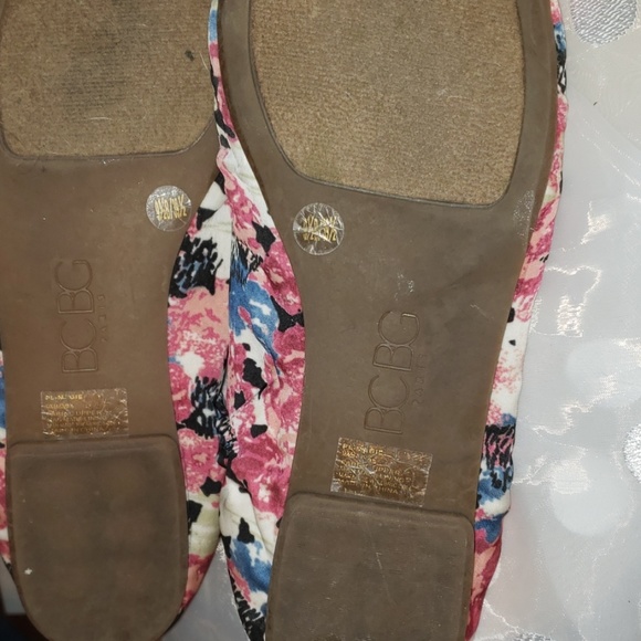 Comfy BCBG Magie Ballet Flats 9.5 - Picture 6 of 8